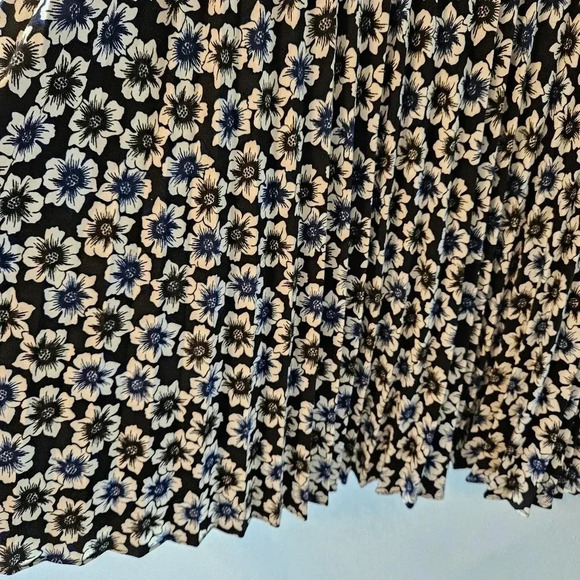 Kate Spade New York Hollyhock Pleated Floral Casual Skirt Dress in Black Size S. - Picture 14 of 16